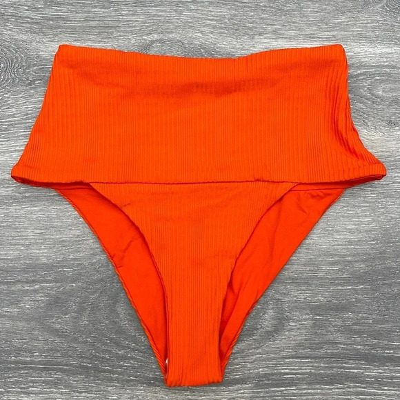 L*Space Desi Pointelle Bikini Bottoms, poppy - Picture 3 of 7